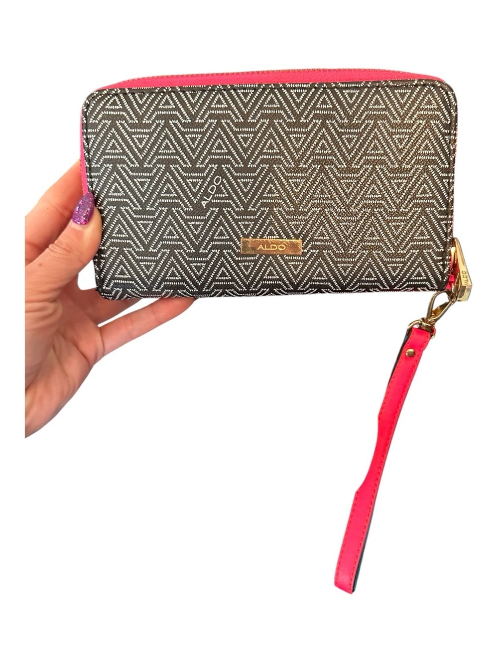 ALDO Black & White Geometric Wristlet with Pink Trim & Keychain Holder